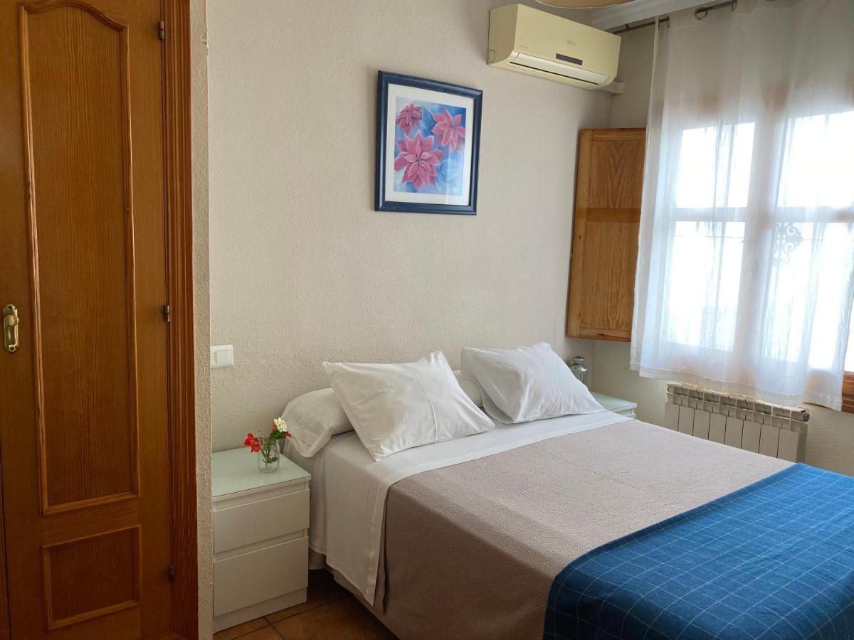 Hostal Moscatel Málaga Extérieur photo