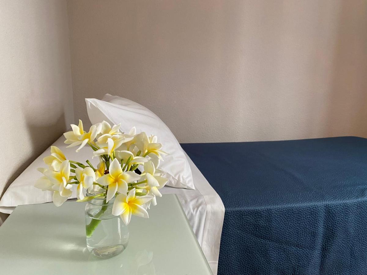 Hostal Moscatel Málaga Extérieur photo