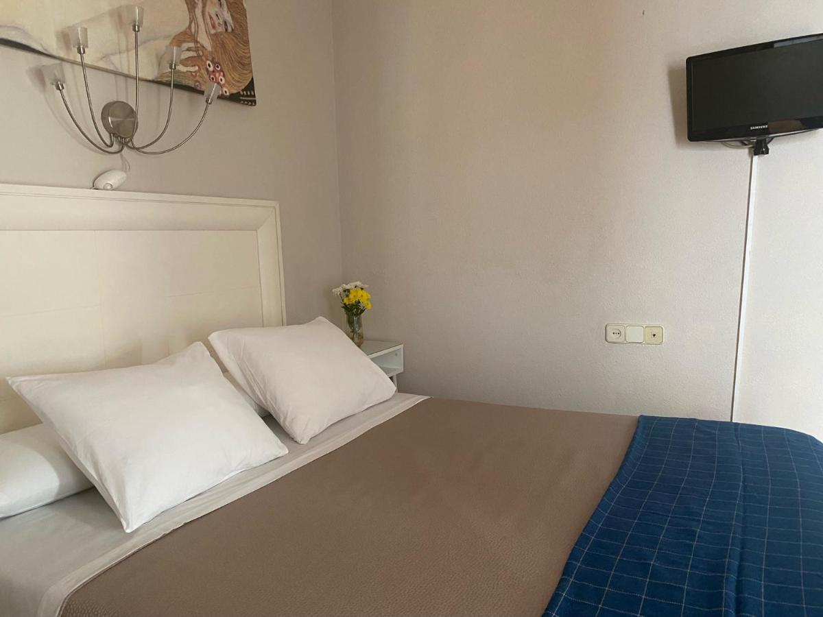 Hostal Moscatel Málaga Extérieur photo